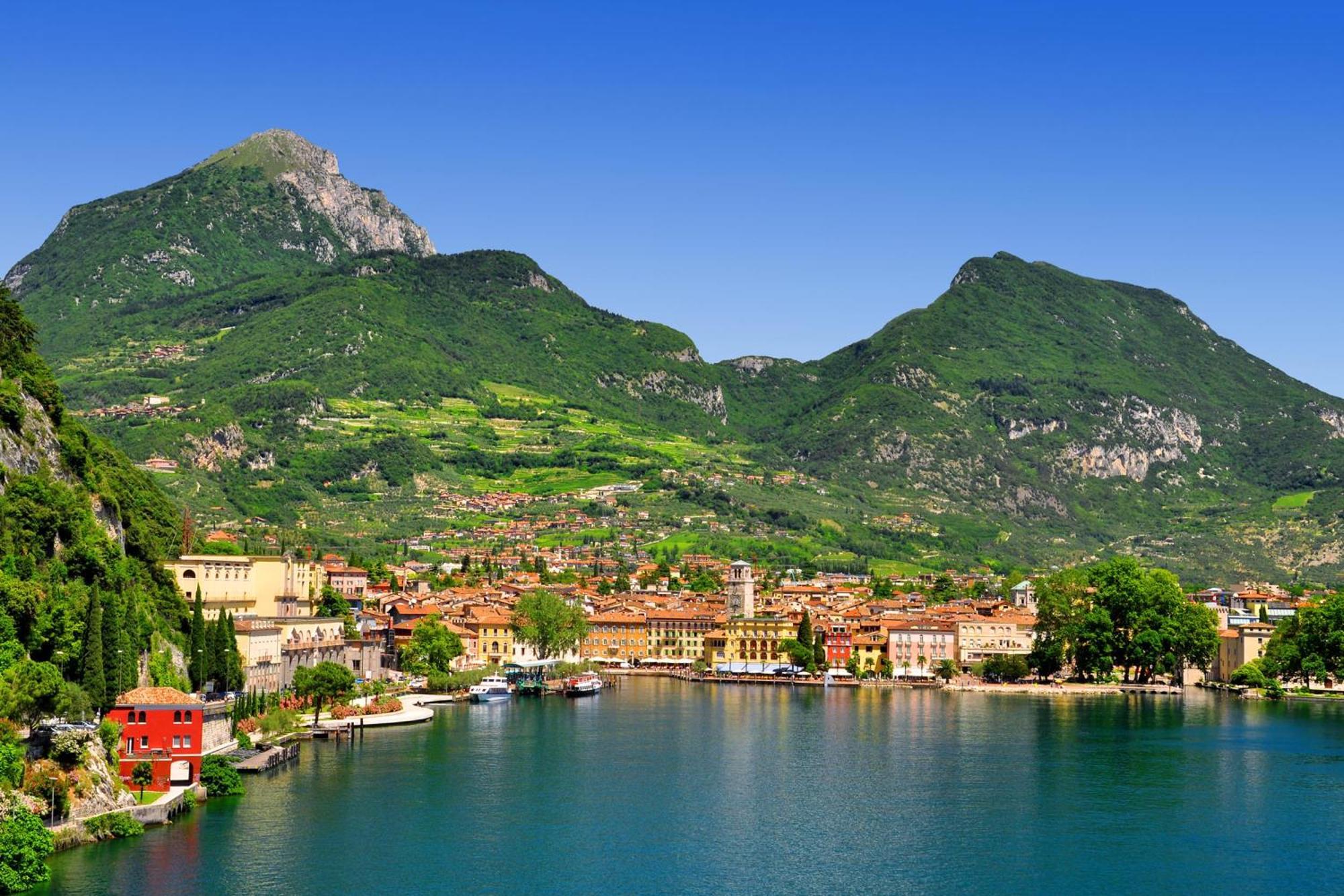 The Bon'Ora Apartment - Happy Rentals Riva del Garda Kültér fotó